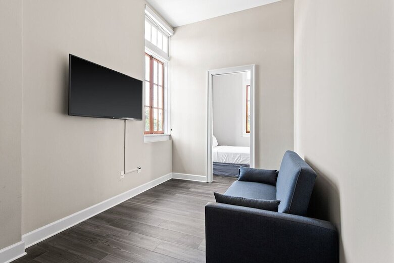 Aparthotel Bywater Suite Hotel