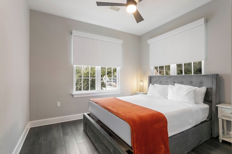 Aparthotel Bywater Suite Hotel