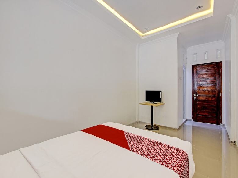 Hotel Oyo 92166 Nirwana Inn Syariah