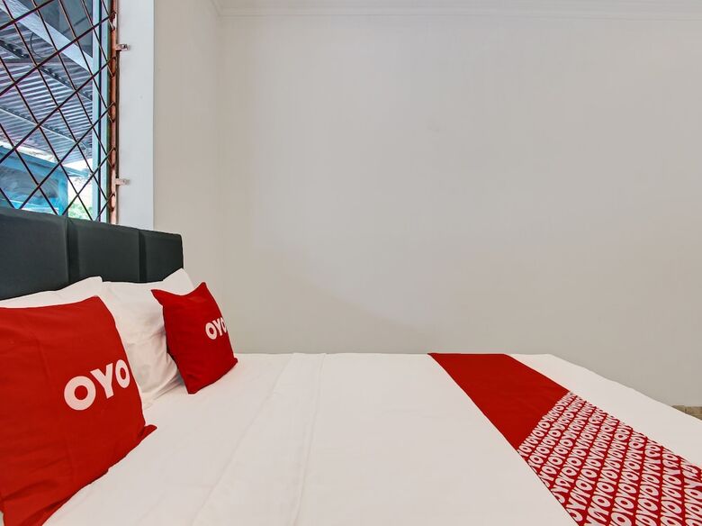 Hotel Oyo 92166 Nirwana Inn Syariah
