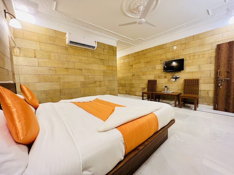 Hotel Garh Villa
