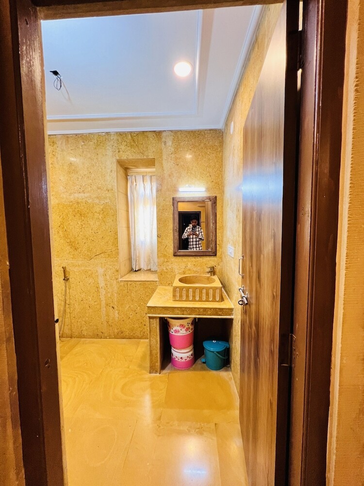 Hotel Garh Villa