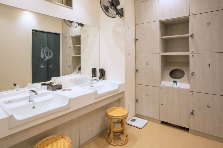 Hotel Kuretake Inn Premium Meieki Minami