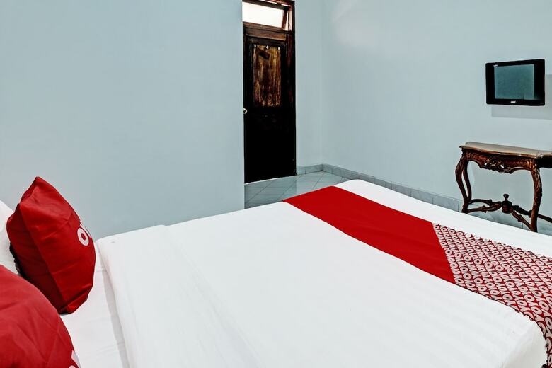 Oyo 91596 Hotel Rajadani