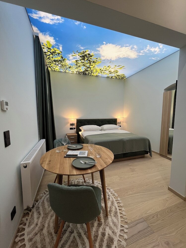 Street Living Hotel