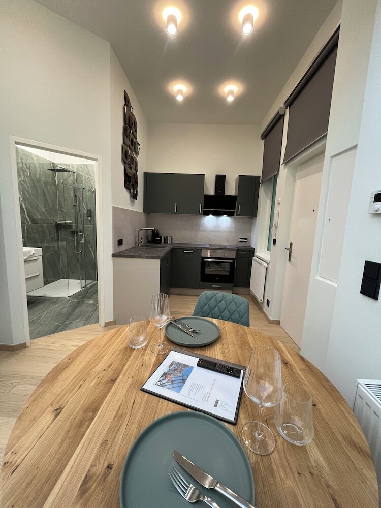 Street Living Hotel