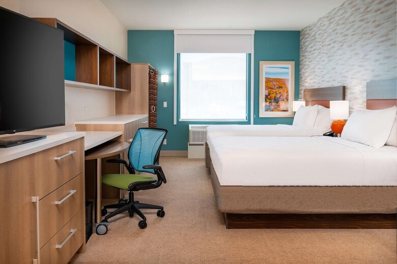 Hotel Home2 Suites By Hilton Corona
