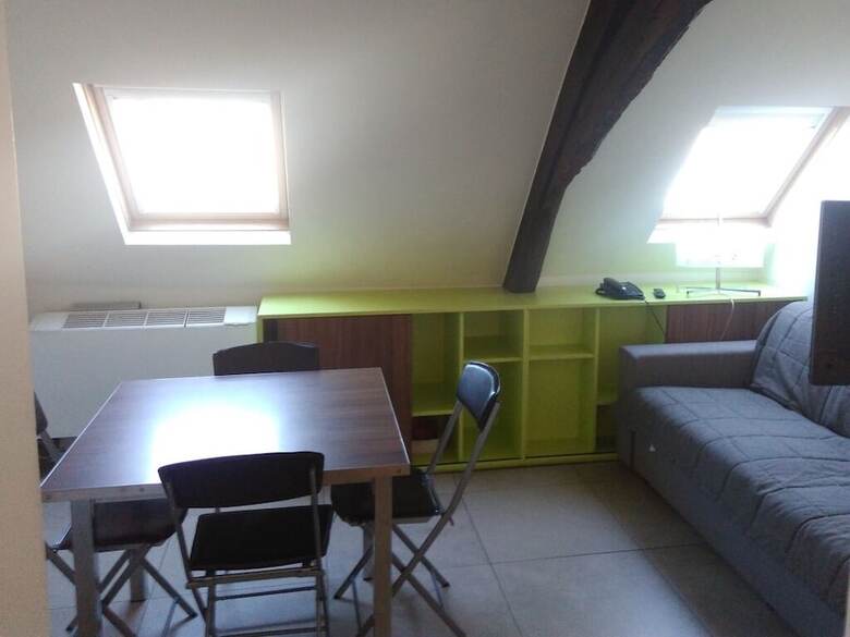 Posada Multir�sidence De L'elys�e