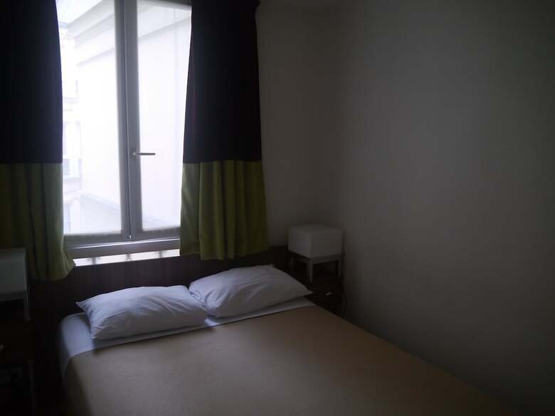 Posada Multir�sidence De L'elys�e
