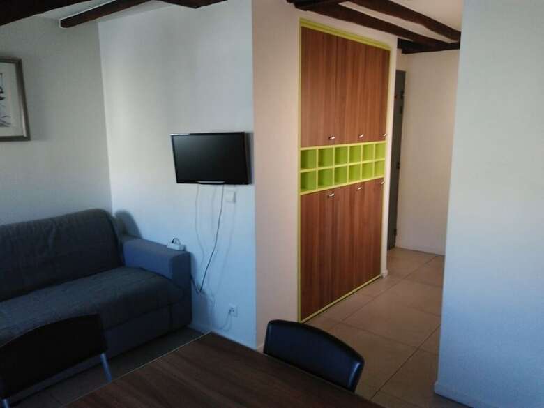 Posada Multir�sidence De L'elys�e