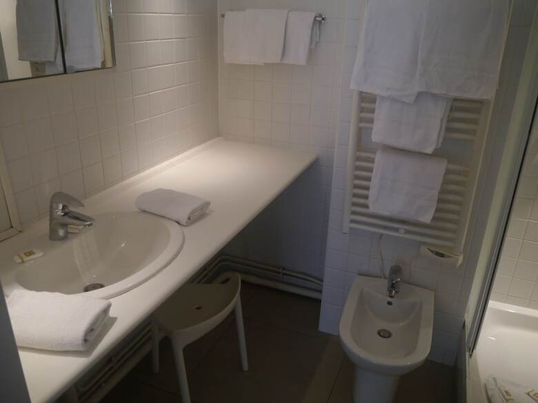 Posada Multir�sidence De L'elys�e