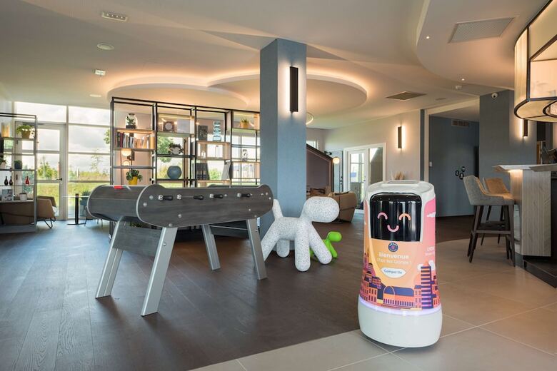 Hotel Campanile Smart Lyon Est - Eurexpo Bron Aviation