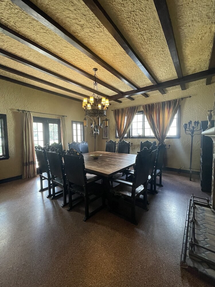 Young Mansion