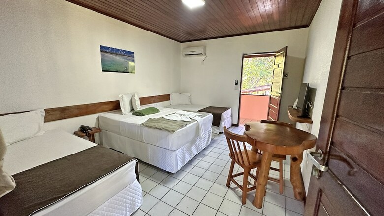 Hotel Eco Pousada Para�so Dos Coqueirais