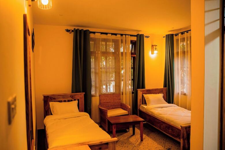 Hotel Bamboo Village