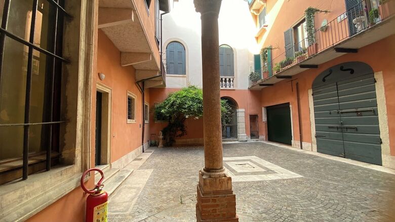 Hotel Residenza Montalti