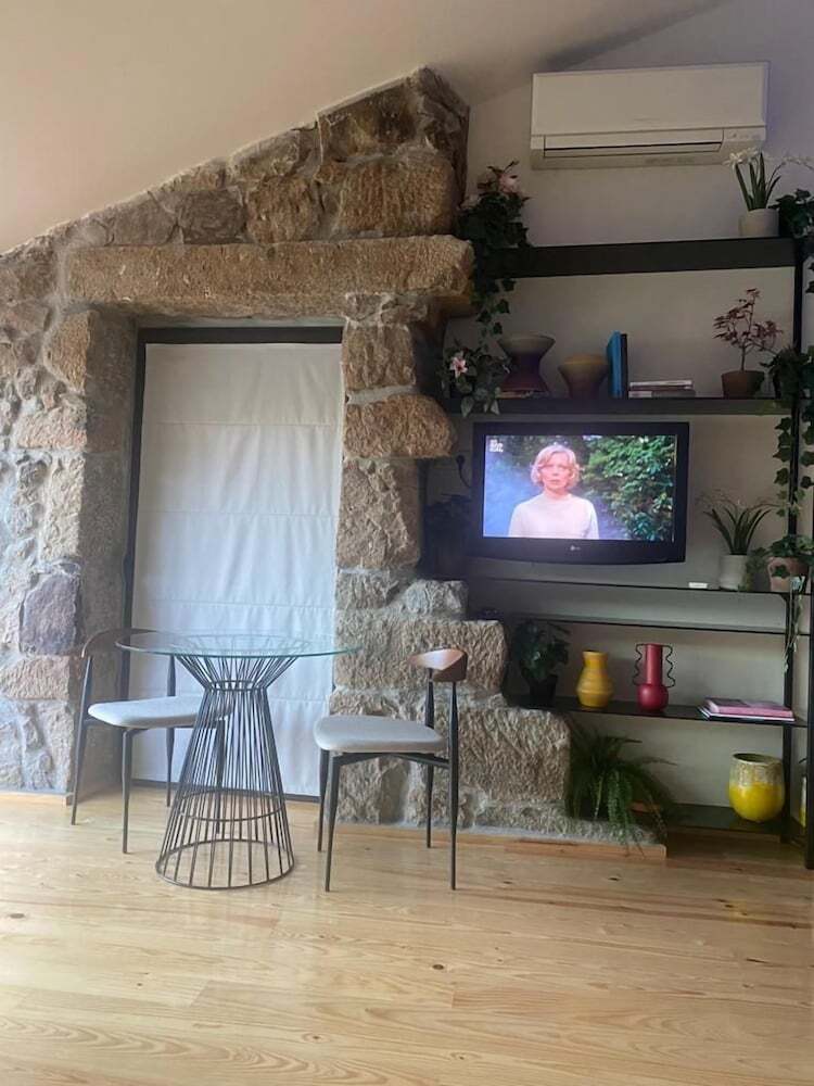 Casas De Pousadouro 1043