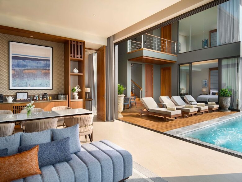 Hotel V Villas Phuket - Mgallery