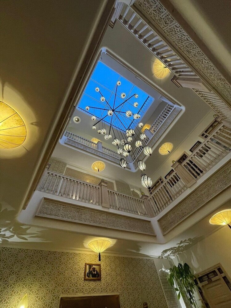 Riad Wazani Square