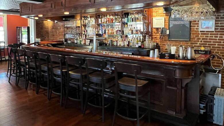 Publick House Hotel Inc.