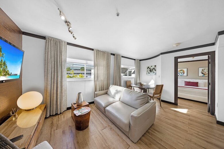 Hotel The Shoreline Suites