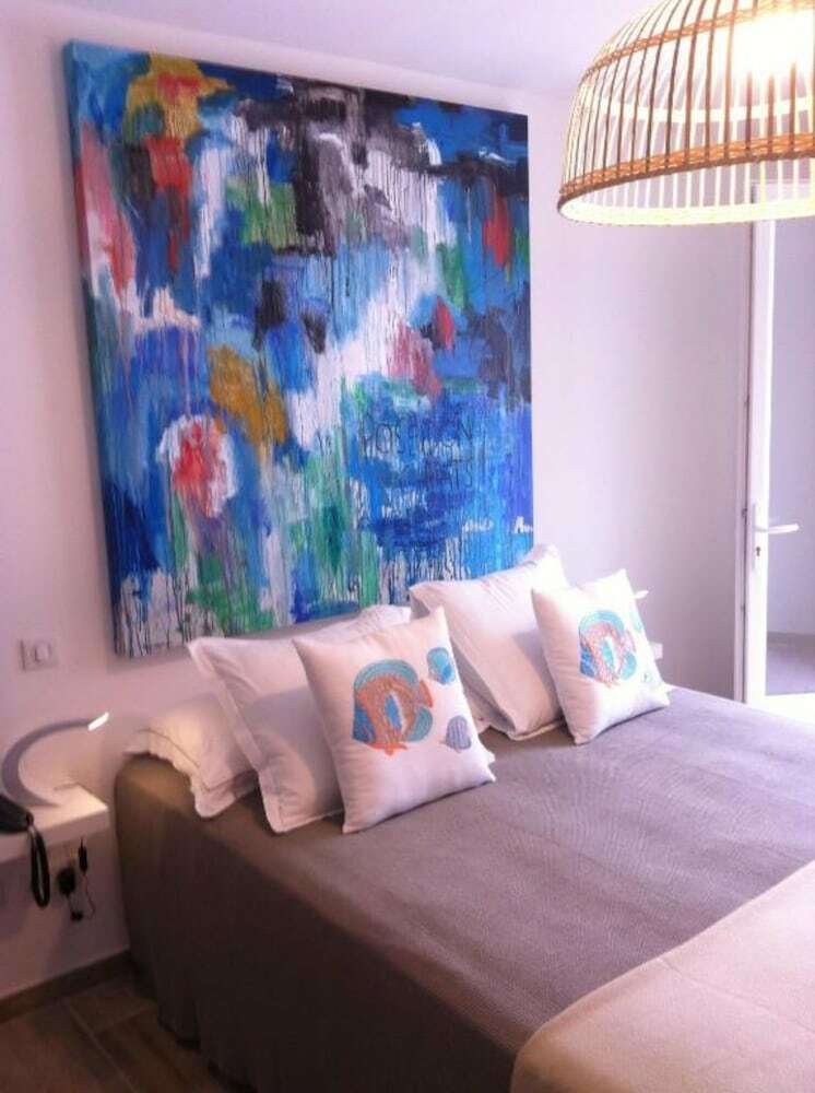 Auberge De L'oum�de