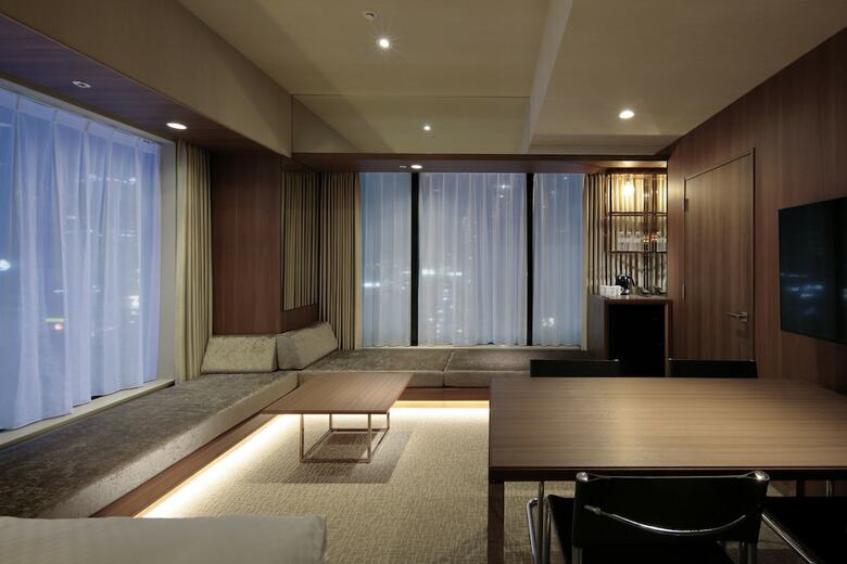 Candeo Hotels Osaka Shinsaibashi