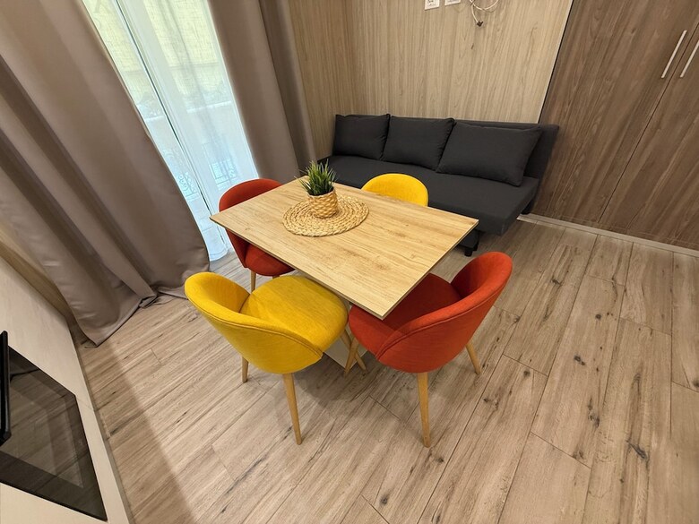 Bed & Breakfast Th Luxury Rooms