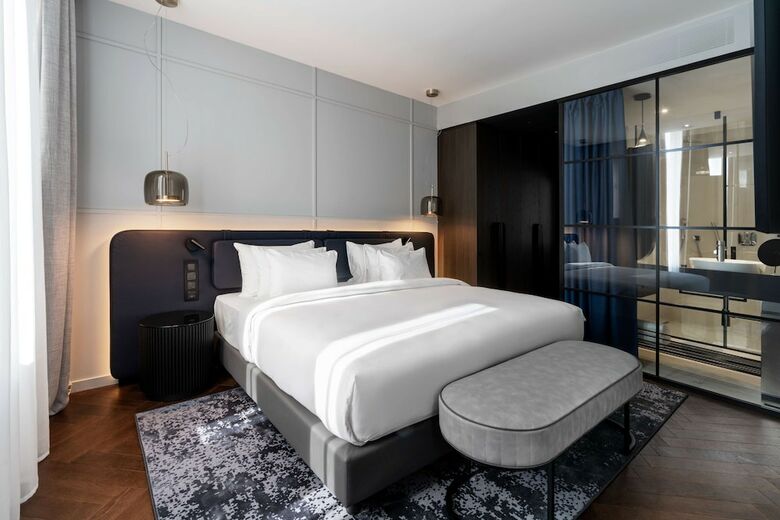 Radisson Collection Hotel, Santa Sofia Milan