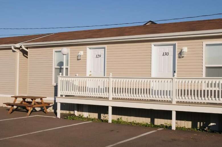 Gaudet Chalets & Motel