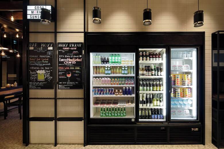 Hotel Moxy Osaka Umeda