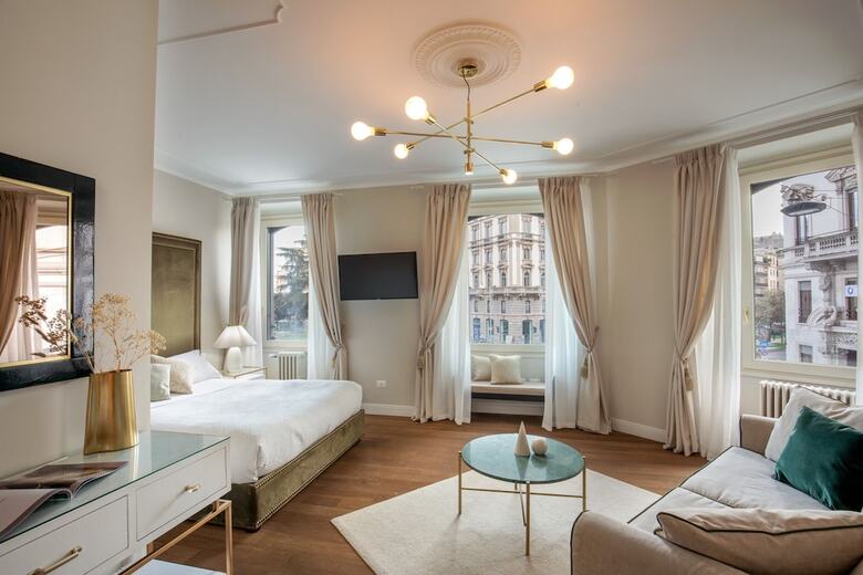 Hotel Daplace - Corso Monforte Suites