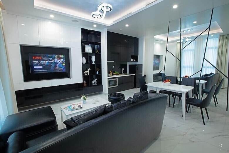 Aparthotel K Building
