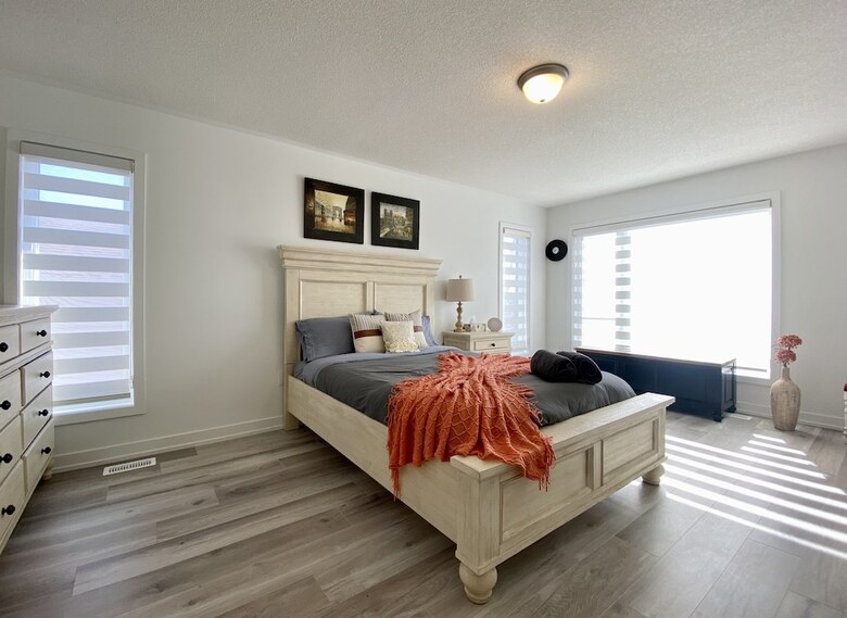 Hotel Luxurious Waterfront Retreat