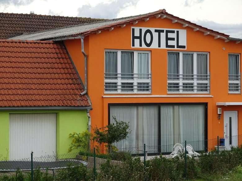 Motel Hotel Route 84