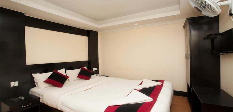 Hotel Merostay 229 Regency