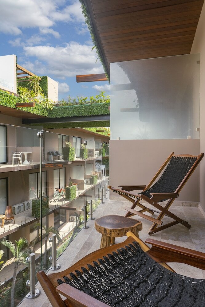Apartamentos Menesse Ph