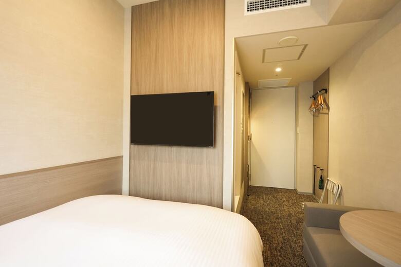 Sk Hotel Kobe Station Front