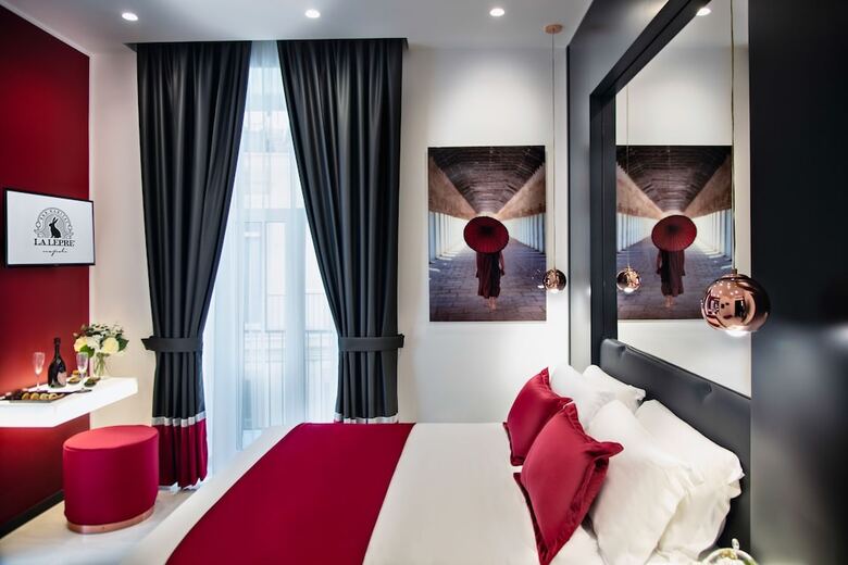 Bed & Breakfast La Lepre Napoli