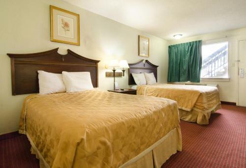 Hotel Key West Inn - Newport News