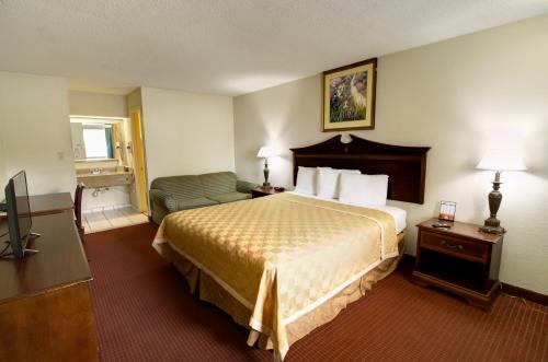 Hotel Key West Inn - Newport News