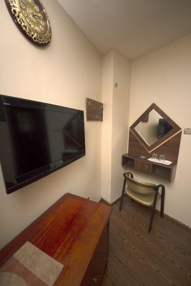 Downtown Hotel