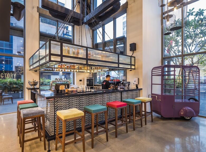 Hotel Wink Saigon Centre, Unscripted By Hyatt - 24 Hours Stay
