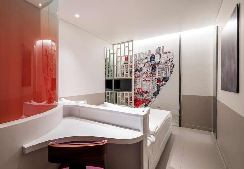 Hotel Wink Saigon Centre, Unscripted By Hyatt - 24 Hours Stay