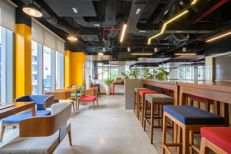 Hotel Wink Saigon Centre, Unscripted By Hyatt - 24 Hours Stay