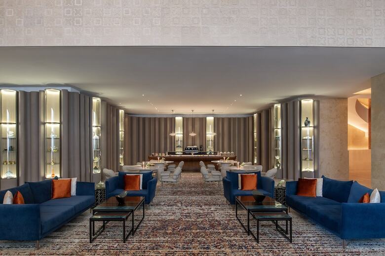 Abesq Doha Hotel And Residences - An Ihg Hotel