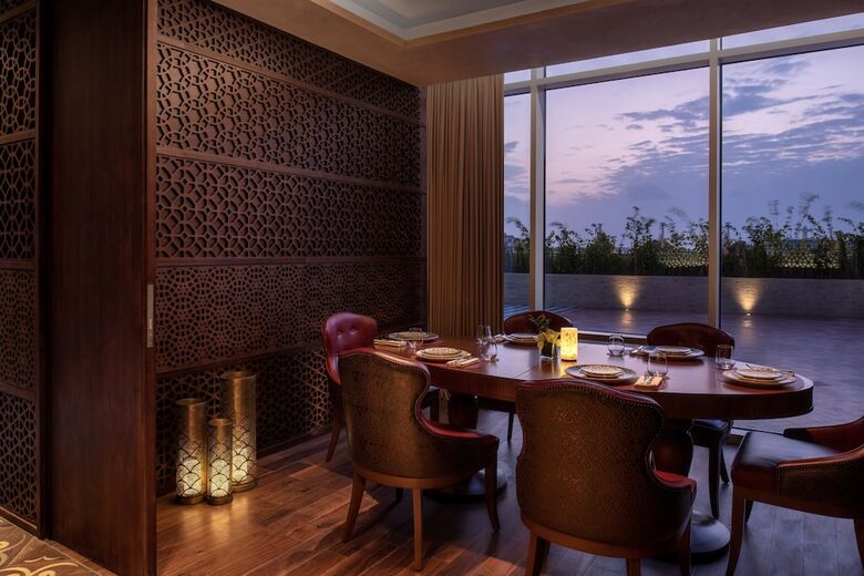 Abesq Doha Hotel And Residences - An Ihg Hotel
