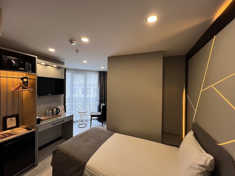 White Corner Hotel