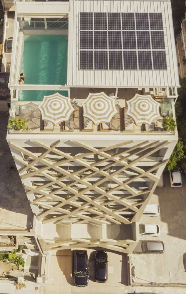 Green Suites Boutique Hotel