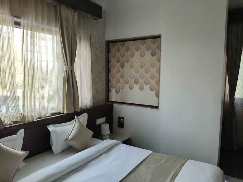 H N M The Boutique Hotel